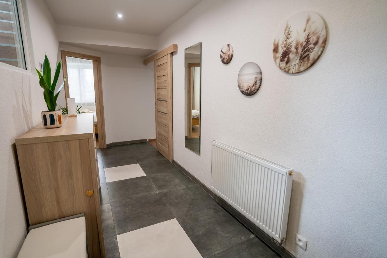 Apartmany Roster Liptovský Mikuláš Buitenkant foto