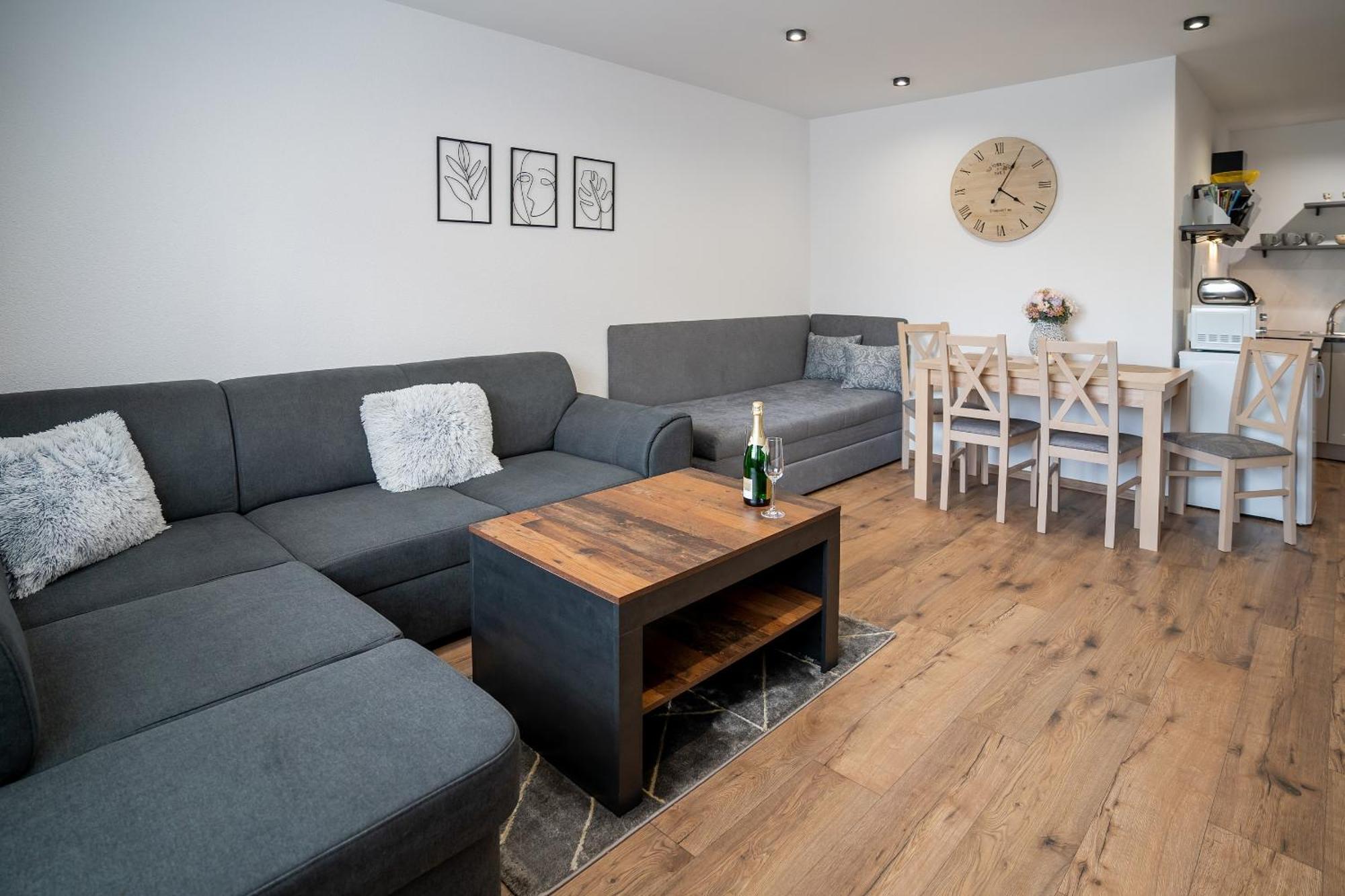 Apartmany Roster Liptovský Mikuláš Buitenkant foto