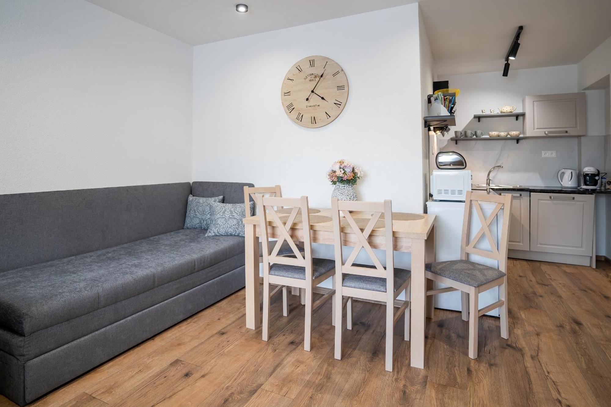 Apartmany Roster Liptovský Mikuláš Buitenkant foto